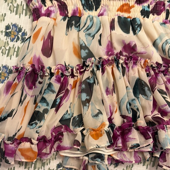 Floral Ruffle Dress - Picture 5 of 6